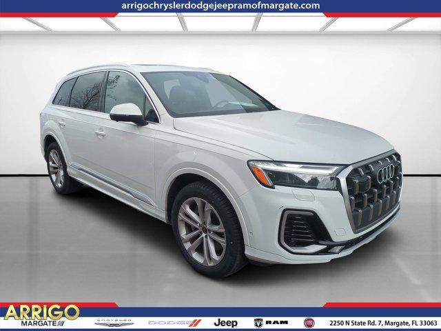 used 2025 Audi Q7 car, priced at $44,119
