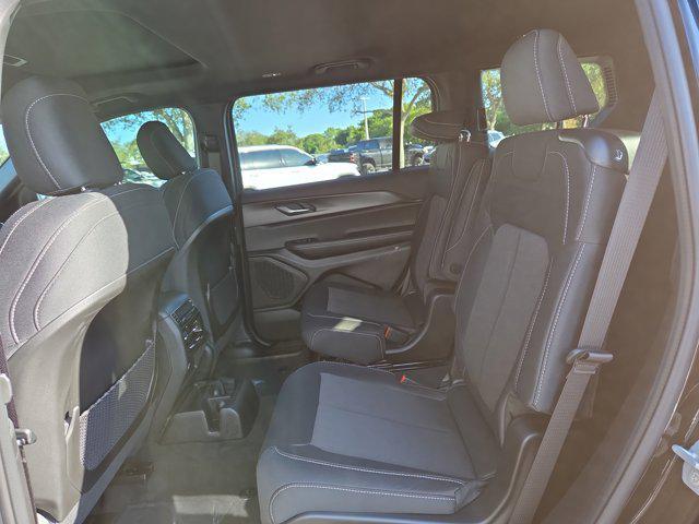 new 2025 Jeep Grand Cherokee L car, priced at $31,990