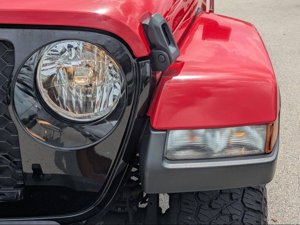 used 2022 Jeep Gladiator car, priced at $30,684