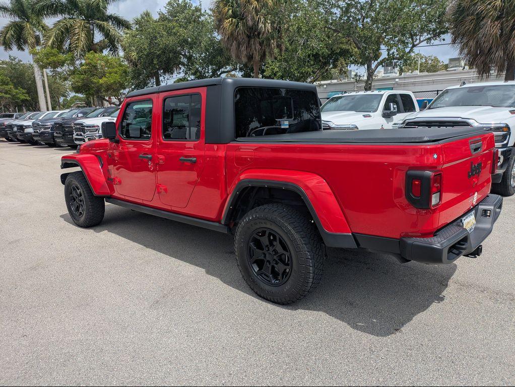 used 2022 Jeep Gladiator car, priced at $30,684