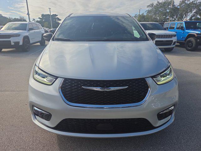 new 2026 Chrysler Pacifica car, priced at $47,239