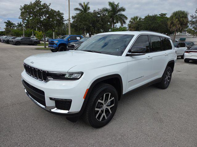 new 2025 Jeep Grand Cherokee L car, priced at $37,117
