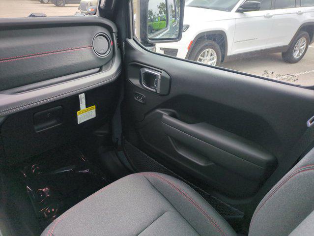 new 2026 Jeep Wrangler car, priced at $53,369