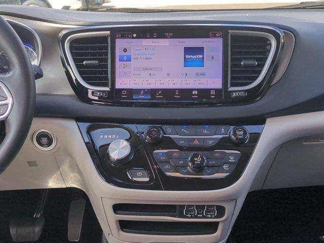 used 2023 Chrysler Pacifica car, priced at $22,554