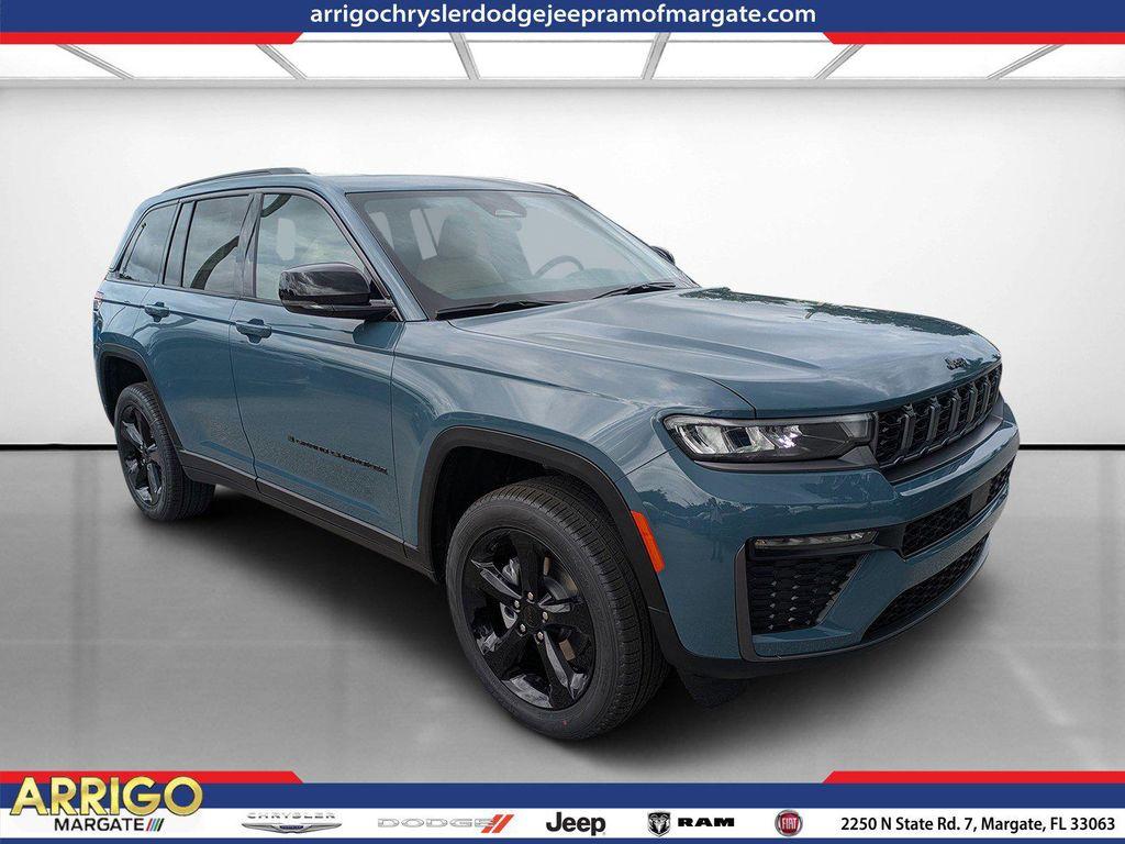 new 2026 Jeep Grand Cherokee car, priced at $43,281