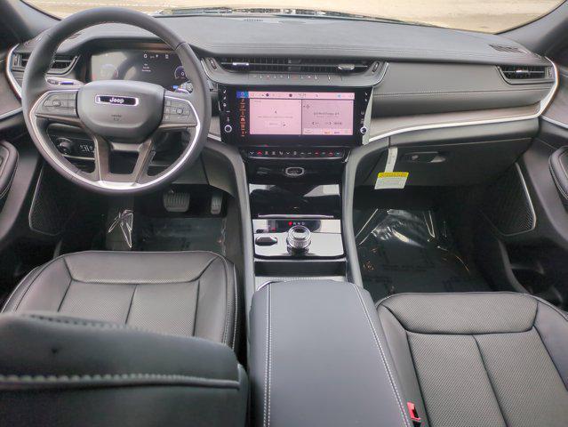 new 2026 Jeep Grand Cherokee car, priced at $48,539