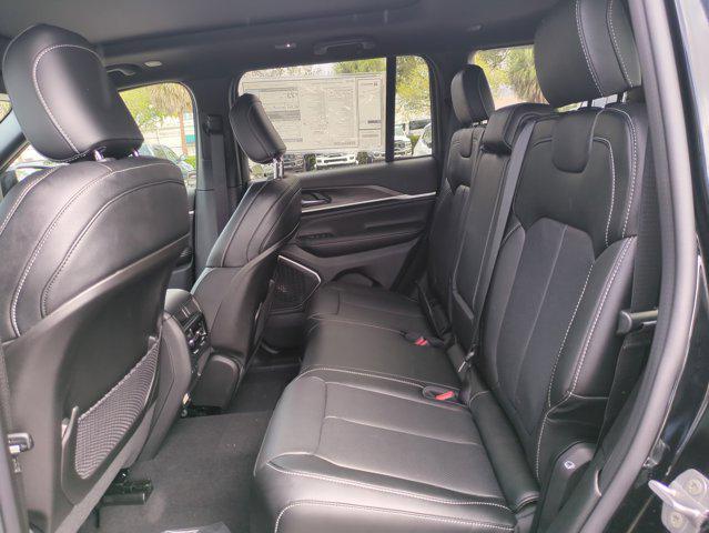 new 2026 Jeep Grand Cherokee car, priced at $48,539
