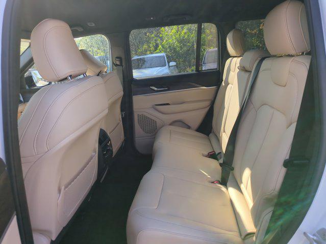 new 2025 Jeep Grand Cherokee car, priced at $35,972