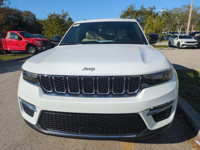 new 2025 Jeep Grand Cherokee car, priced at $35,972