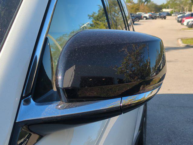 new 2025 Jeep Grand Cherokee car, priced at $35,972