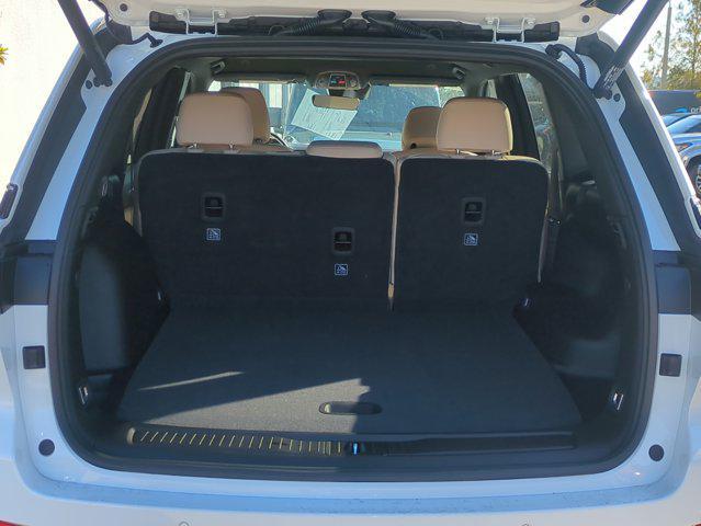 new 2025 Jeep Grand Cherokee car, priced at $35,972