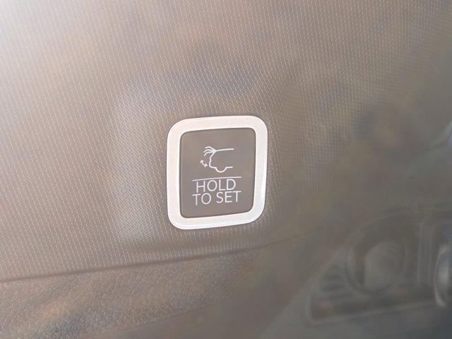 new 2025 Jeep Grand Cherokee car, priced at $35,507