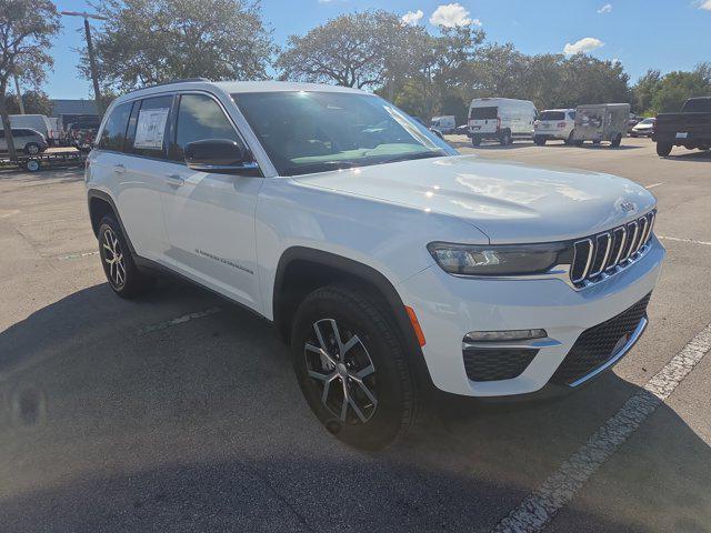 new 2025 Jeep Grand Cherokee car, priced at $35,507