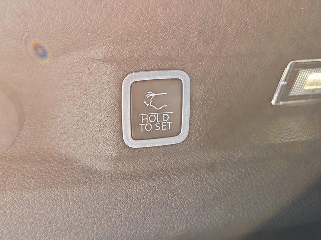 new 2025 Jeep Grand Cherokee L car, priced at $37,117