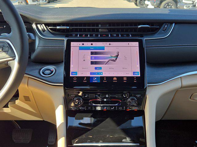 new 2025 Jeep Grand Cherokee L car, priced at $37,117