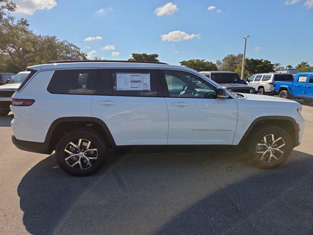 new 2025 Jeep Grand Cherokee L car, priced at $37,117