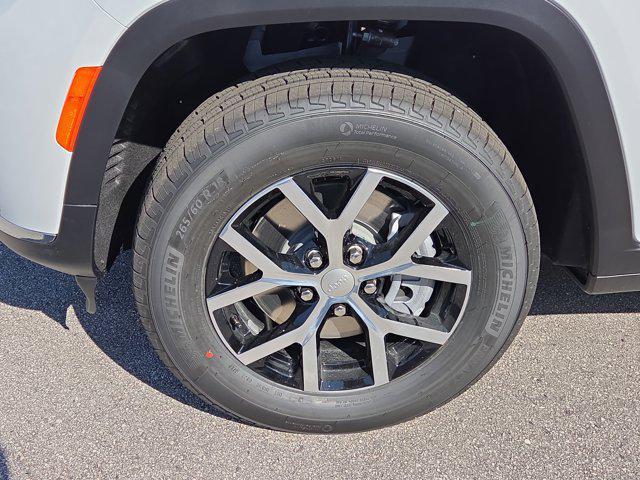new 2025 Jeep Grand Cherokee L car, priced at $37,117