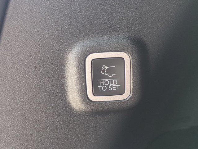 new 2026 Jeep Cherokee car, priced at $38,762