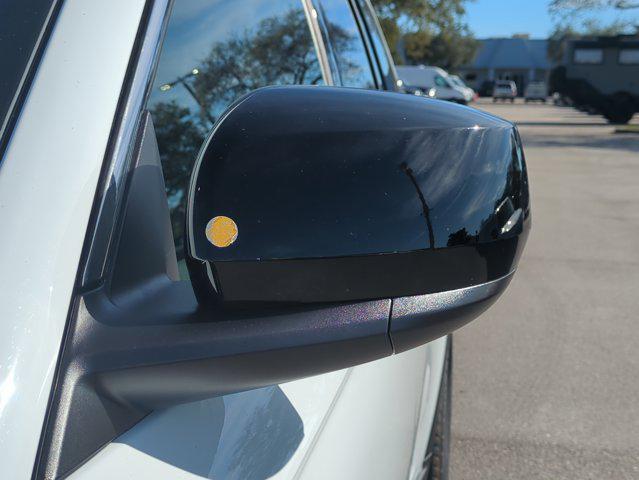 new 2025 Jeep Grand Cherokee car, priced at $32,101