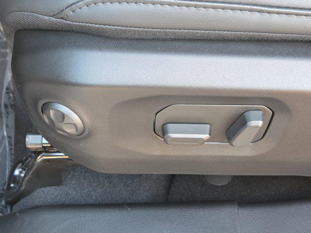 new 2026 Jeep Gladiator car, priced at $54,490