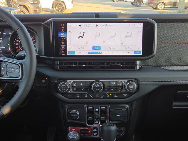 new 2026 Jeep Gladiator car, priced at $54,490