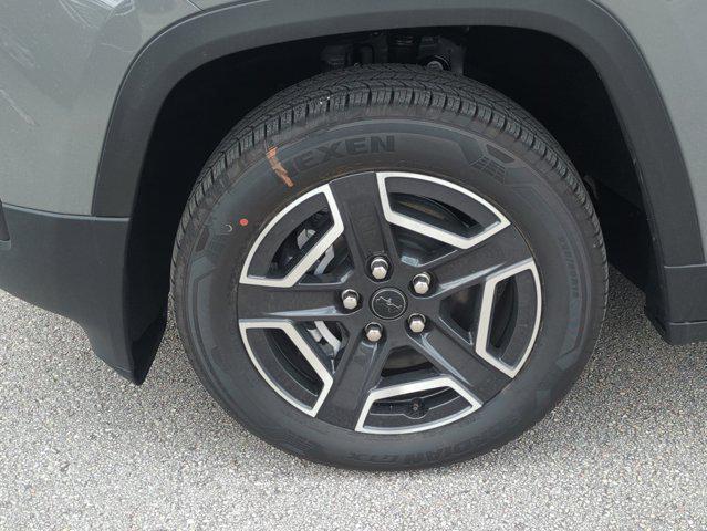 new 2026 Jeep Cherokee car, priced at $37,812