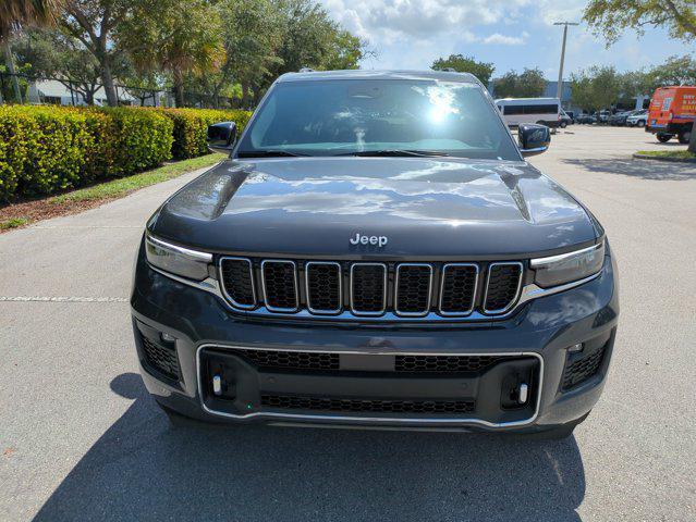 new 2025 Jeep Grand Cherokee car, priced at $47,666