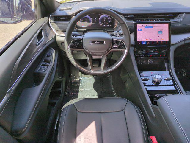 new 2025 Jeep Grand Cherokee car, priced at $47,666