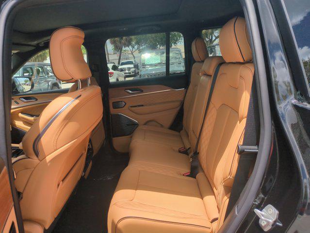 new 2026 Jeep Grand Cherokee car, priced at $58,025