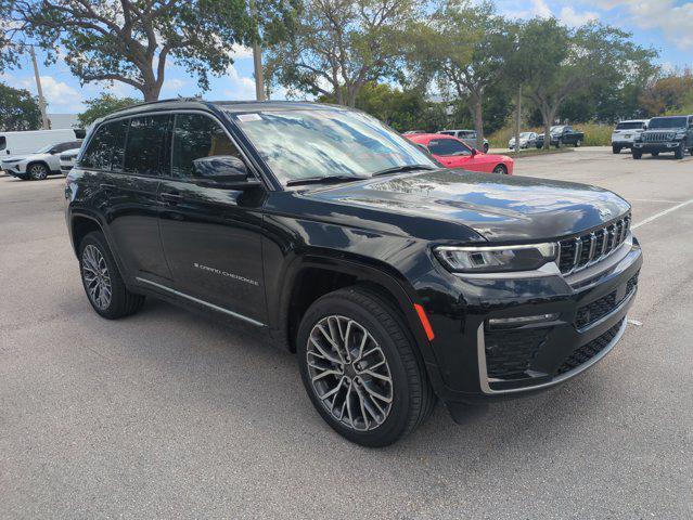 new 2026 Jeep Grand Cherokee car, priced at $58,025