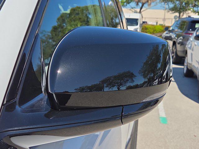 new 2025 Jeep Grand Cherokee car, priced at $33,085