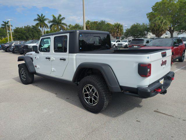 used 2025 Jeep Gladiator car