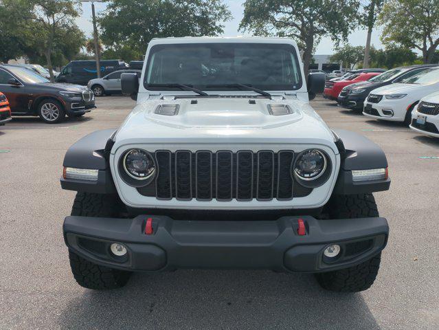 used 2025 Jeep Gladiator car