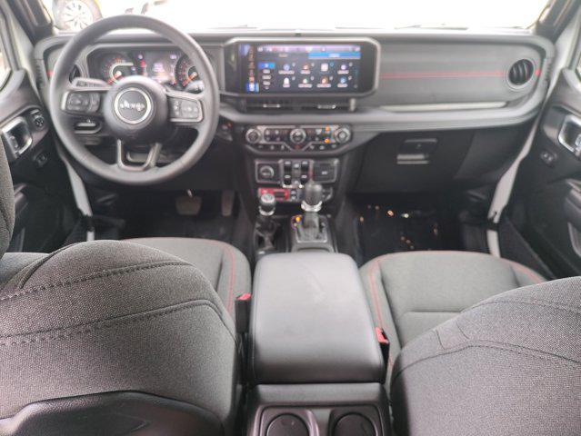 used 2025 Jeep Gladiator car