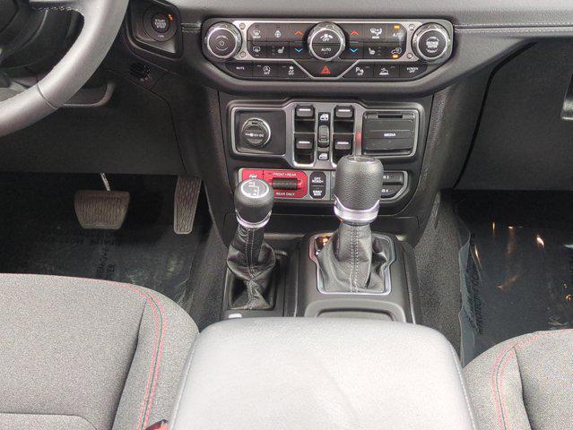used 2025 Jeep Gladiator car