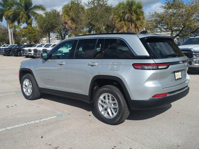new 2026 Jeep Grand Cherokee car, priced at $41,024