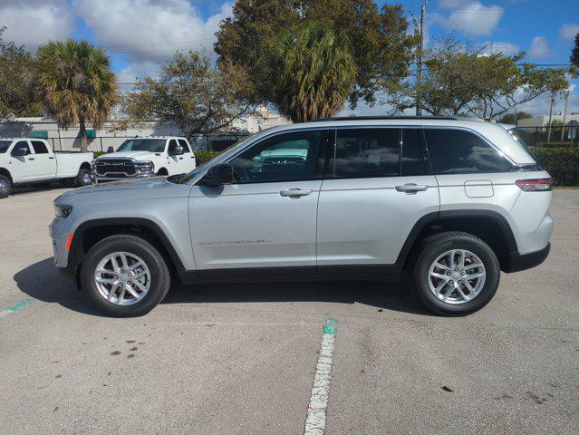 new 2026 Jeep Grand Cherokee car, priced at $41,024