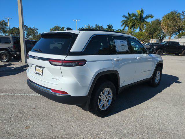 new 2025 Jeep Grand Cherokee car, priced at $32,101