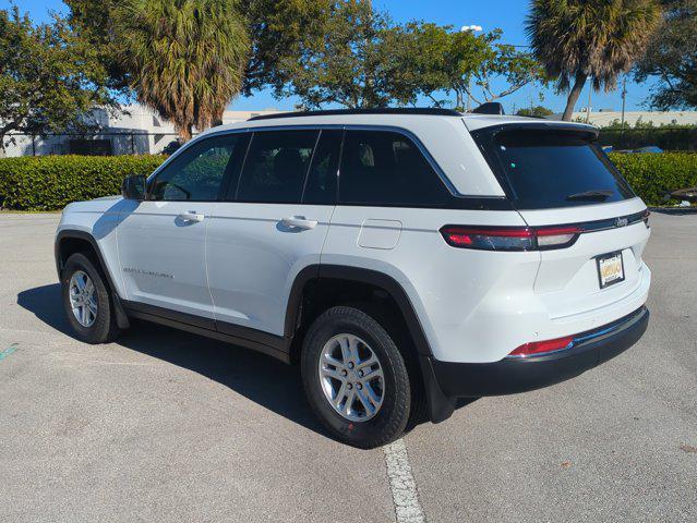 new 2025 Jeep Grand Cherokee car, priced at $32,101