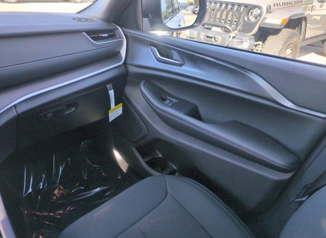 new 2025 Jeep Grand Cherokee L car