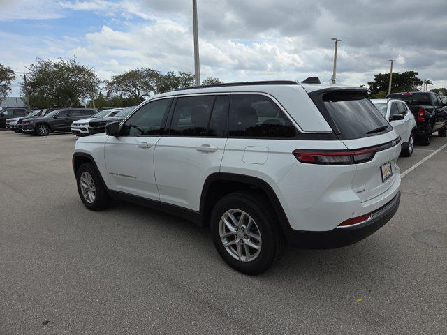 new 2025 Jeep Grand Cherokee car, priced at $31,748