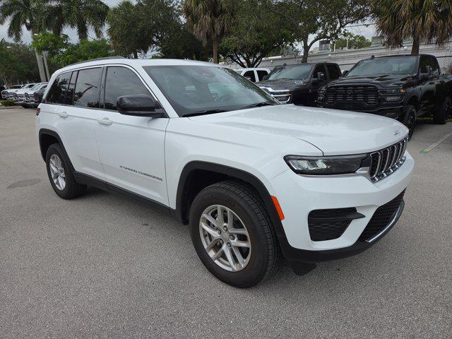 new 2025 Jeep Grand Cherokee car, priced at $31,748
