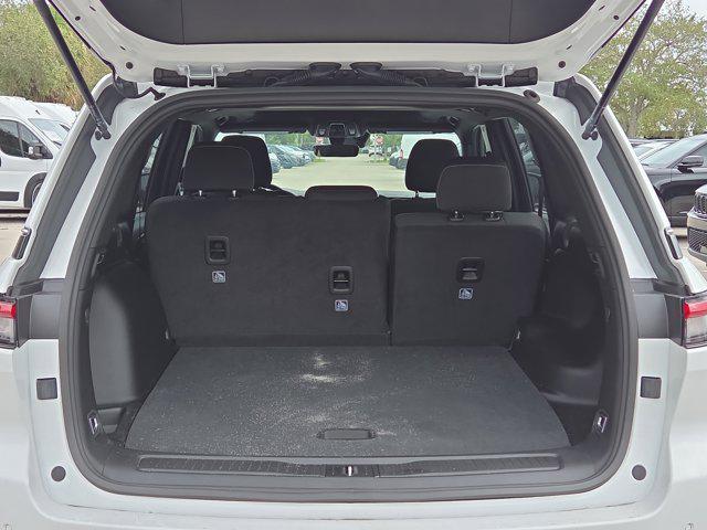 new 2025 Jeep Grand Cherokee car, priced at $31,748