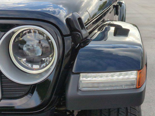 new 2025 Jeep Wrangler car, priced at $47,195