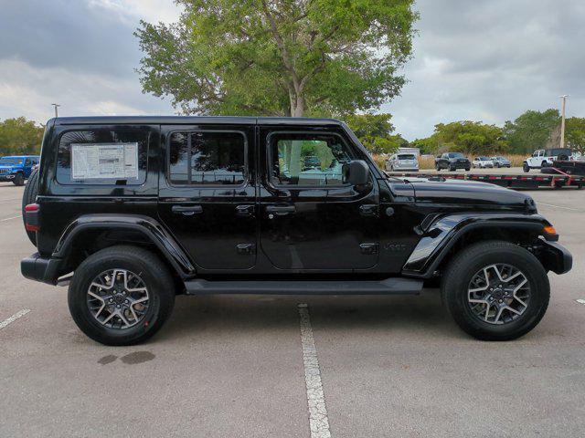 new 2025 Jeep Wrangler car, priced at $47,195