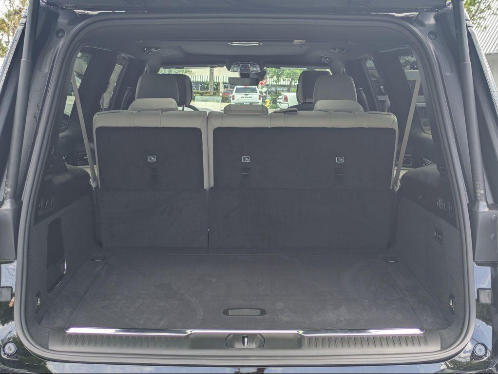 new 2026 Jeep Grand Wagoneer L car, priced at $92,083