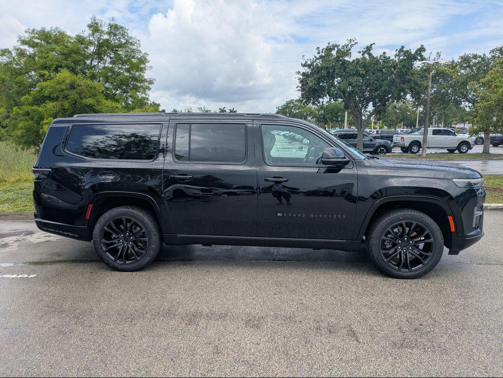 new 2026 Jeep Grand Wagoneer L car, priced at $92,083