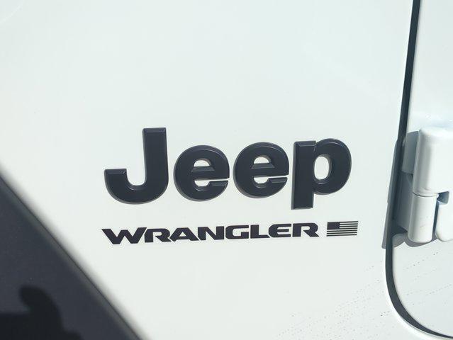 new 2026 Jeep Wrangler car, priced at $40,718