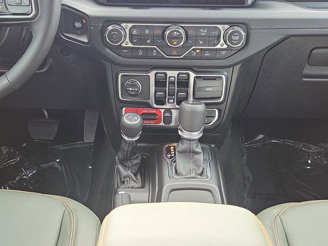 new 2025 Jeep Gladiator car, priced at $52,190