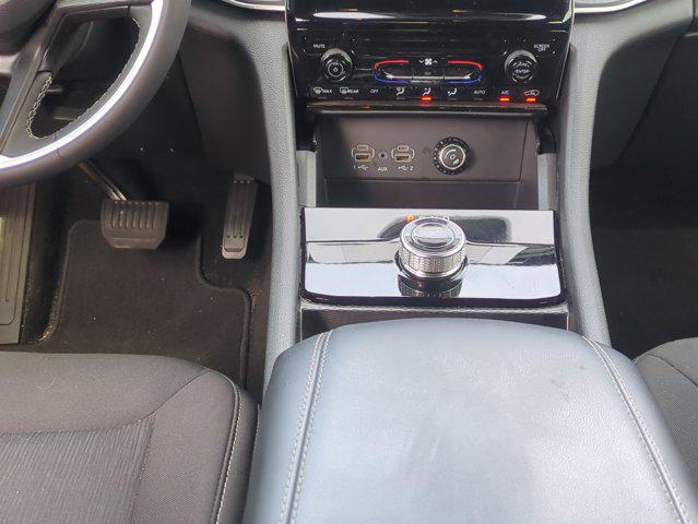 used 2025 Jeep Grand Cherokee L car, priced at $33,250